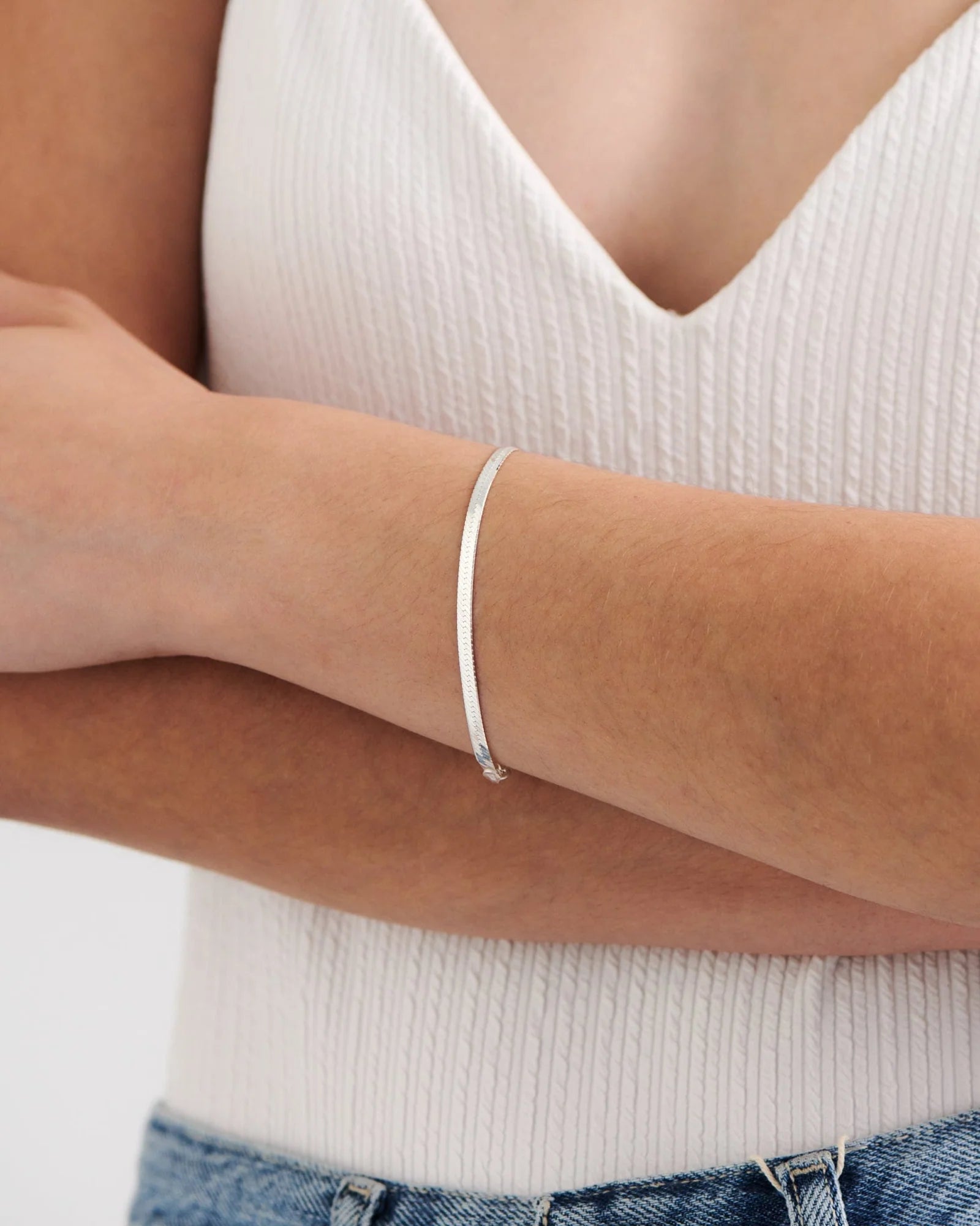 Monti Sleek Snake Chain Fluid Bracelet in 925 Sterling Silver by Handiora