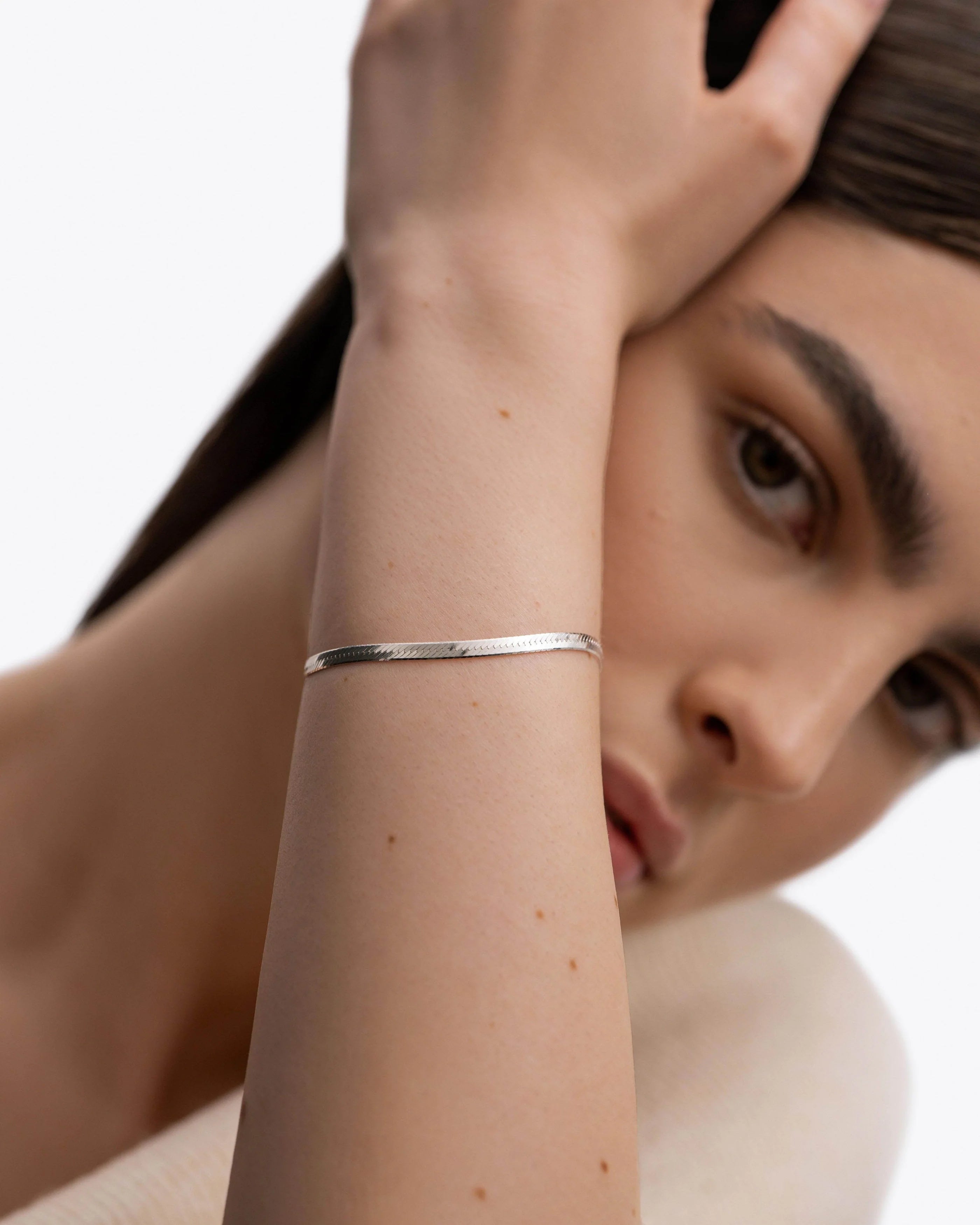 Monti Sleek Snake Chain Fluid Bracelet in 925 Sterling Silver by Handiora