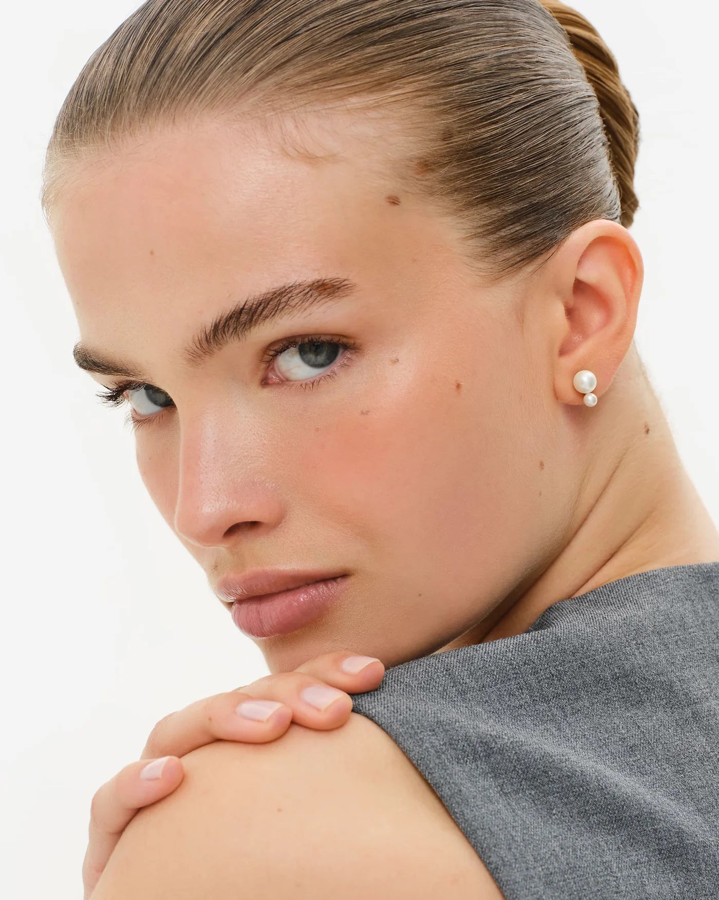 Lavandou Double Freshwater Pearl Stud Earrings in 18K Gold Vermeil by Handiora