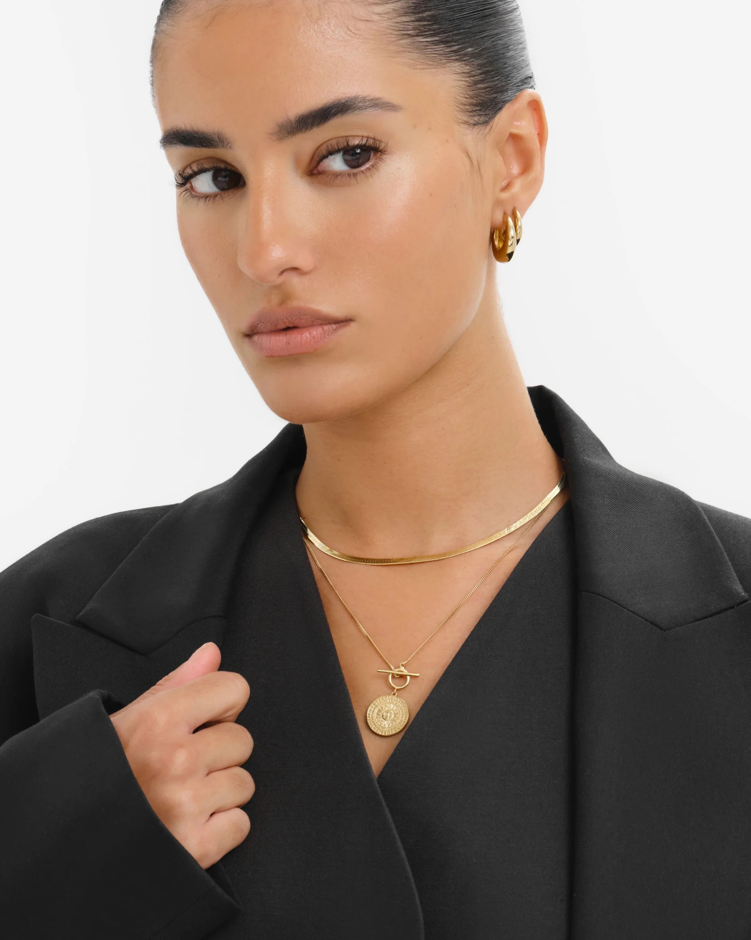 Vici Layering Set with Monti Choker and Venice Coin Necklace in 18K Gold Vermeil by Handiora