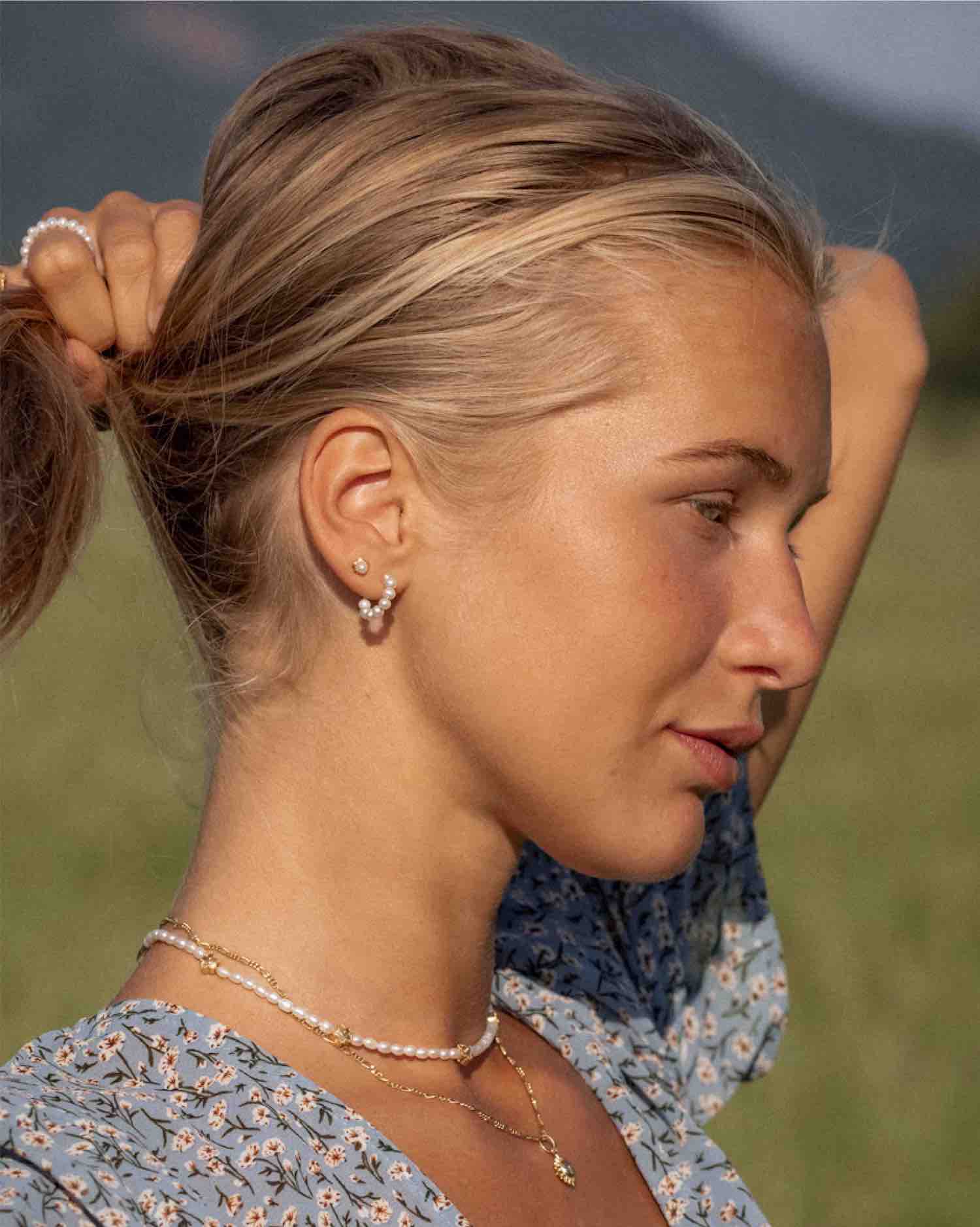 Palermo Mini Hoop Earrings with Freshwater Pearls in 18K Gold Vermeil by Handiora