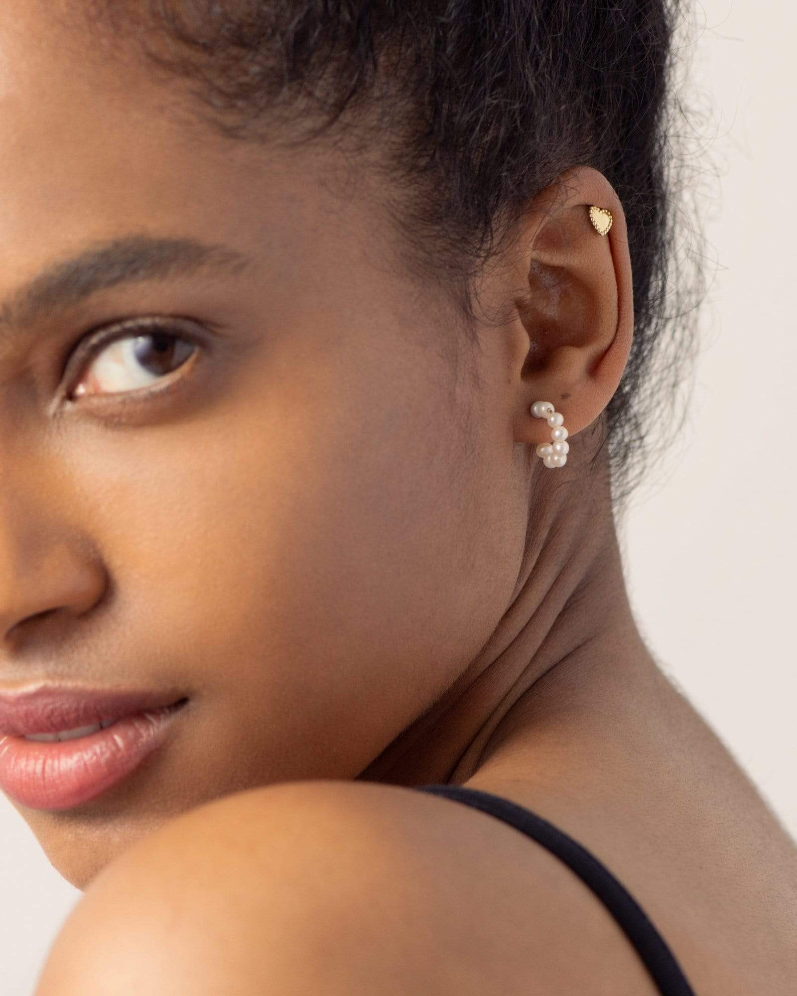Palermo Mini Hoop Earrings with Freshwater Pearls in 18K Gold Vermeil by Handiora